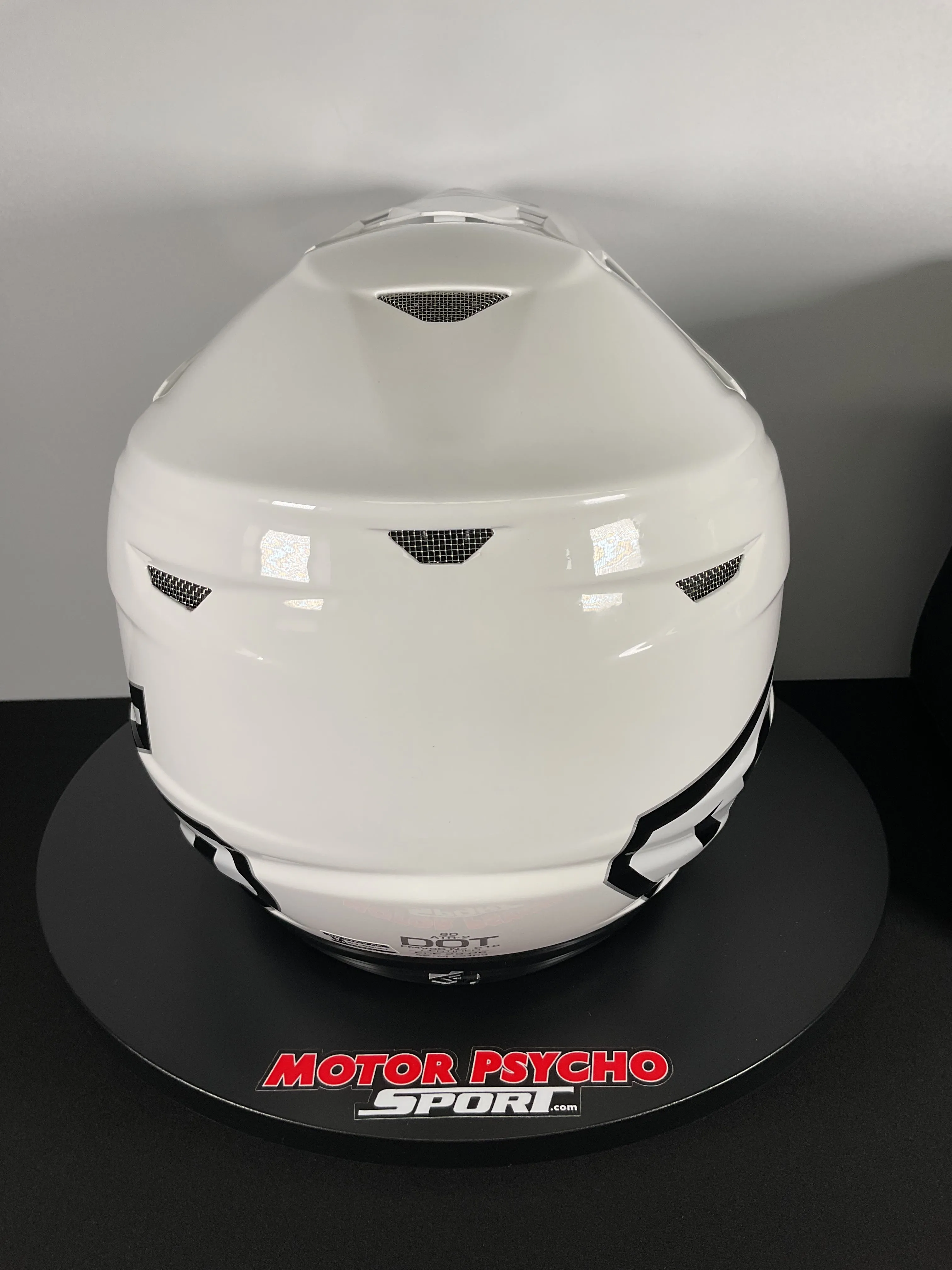 6D ATR-2 Solid Helmet - Gloss White - Size M - MISSING BOX