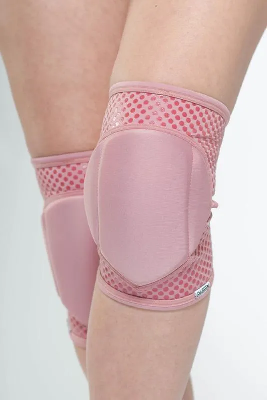 Queen Grippy Kneepads - Dusty Rose