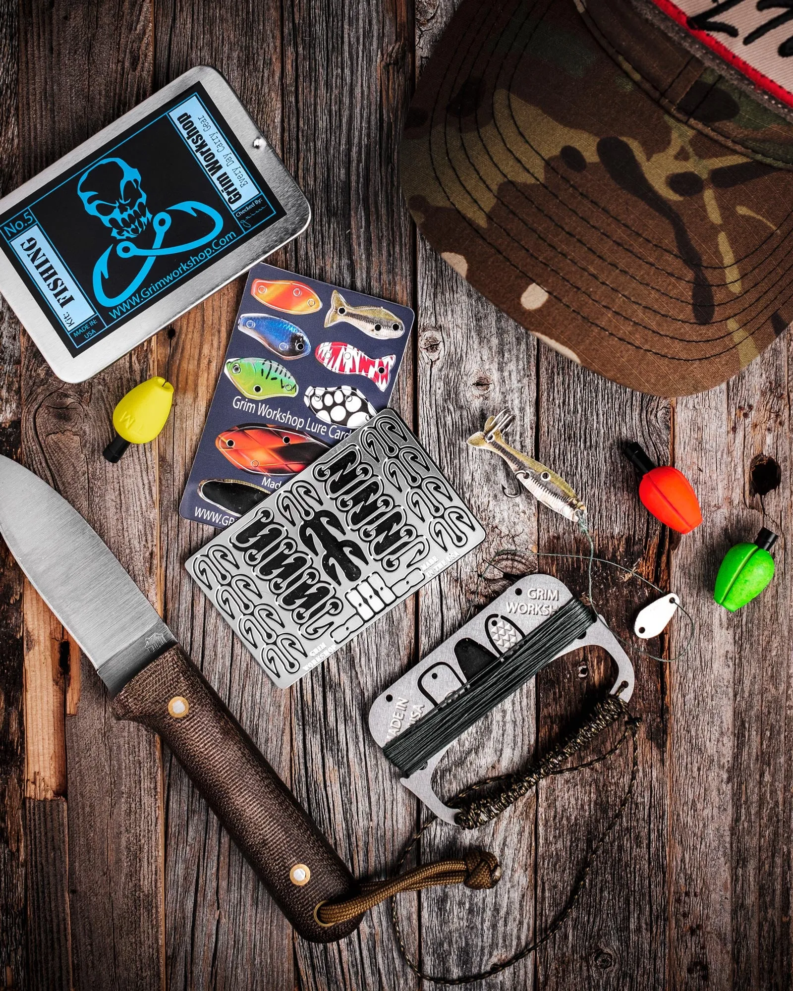 Specialty Hook Fishing Survival Card