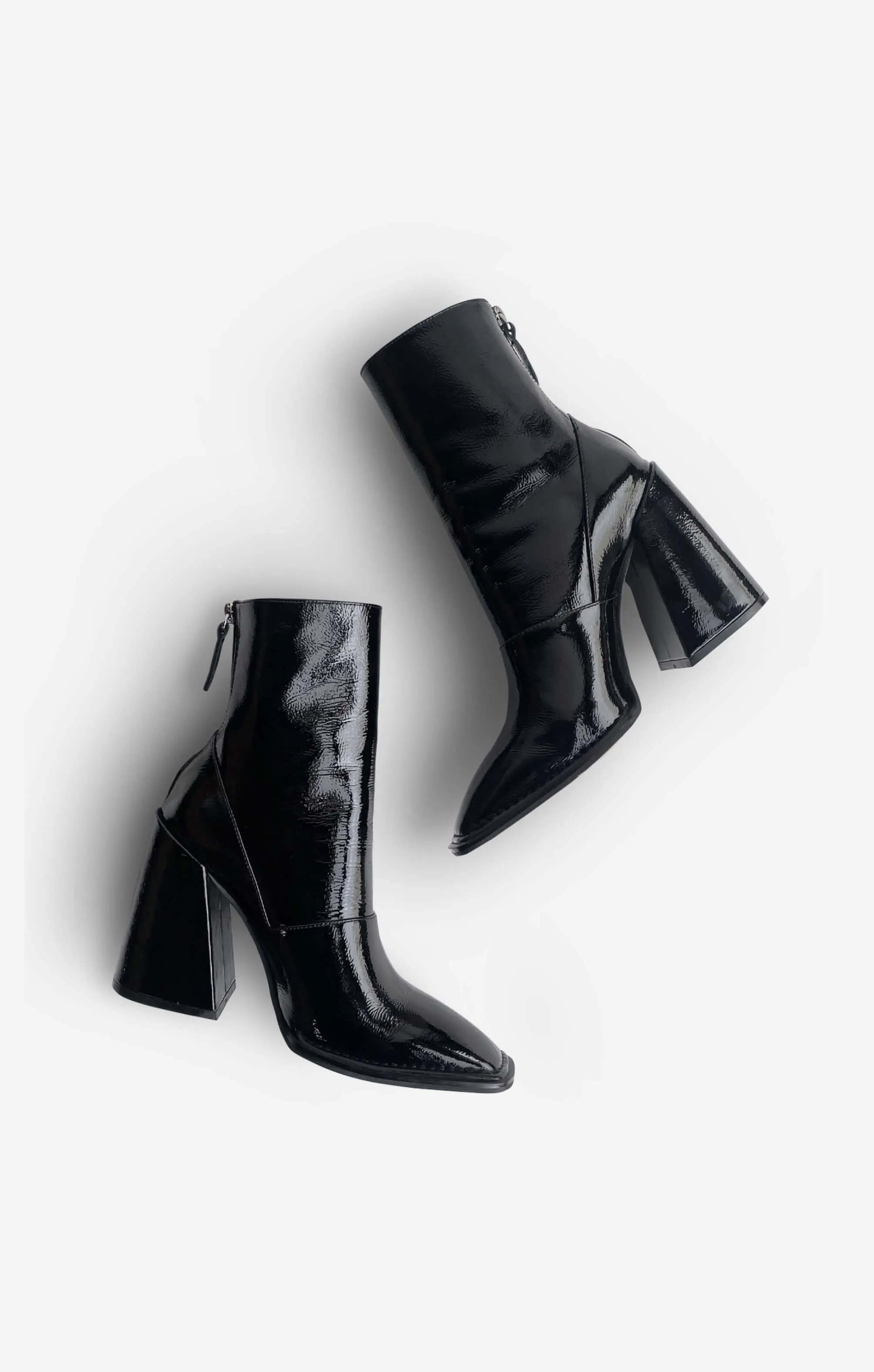 THE EDEN BOOT - BLACK PATENT